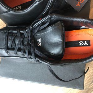 Y-3 Yohji Yamamoto Field Classic Sneakers